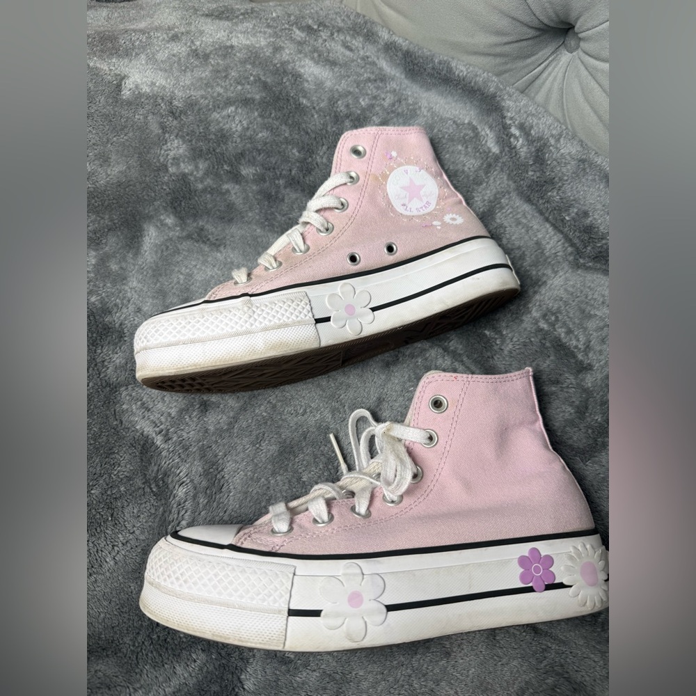 Converse Chuck Taylor All Star‎ Lift Floral High-Top Sneaker - Stardust Lilac - Picture 2 of 8